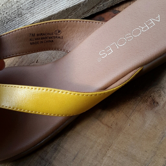 Aerosols yellow sandals - Picture 4 of 4